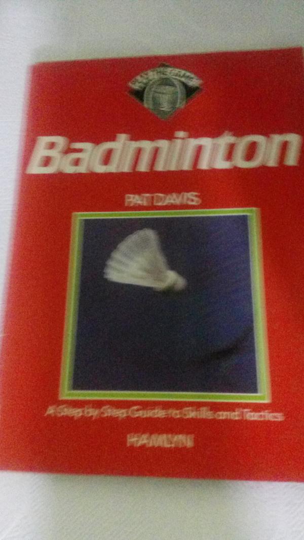 Badminton (Play the Game S)