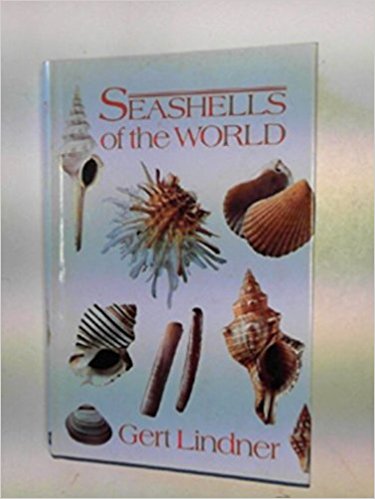 Seashells of the World (Colour)