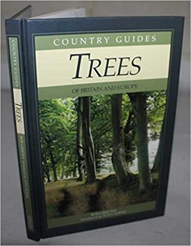 Trees of Britain and Europe (Country Guides)