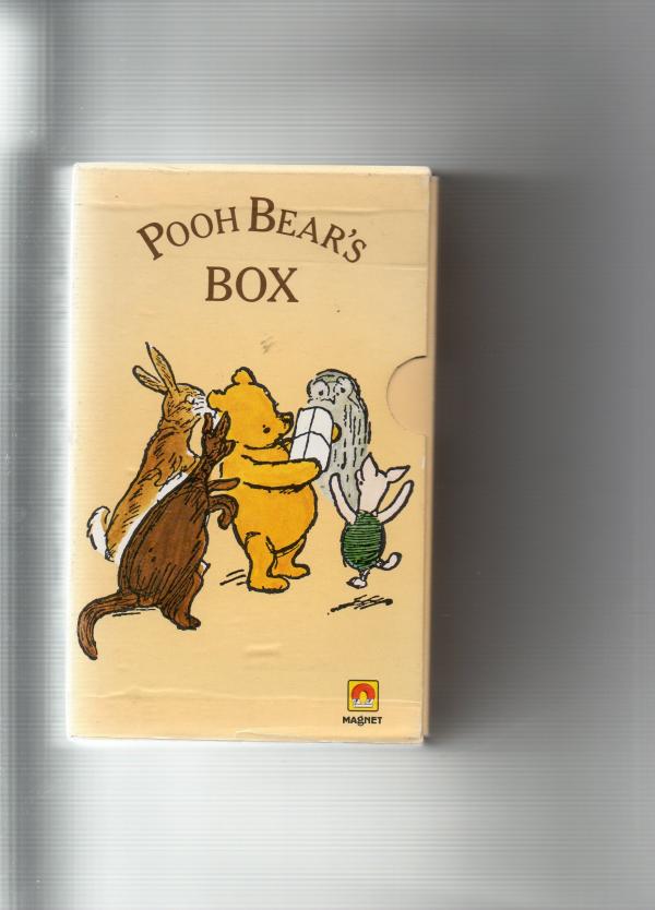 POOH BEAR'S BOX 4 books