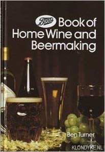 THE BOOTS BOOK OF HOME WINE AND BEERMAKING